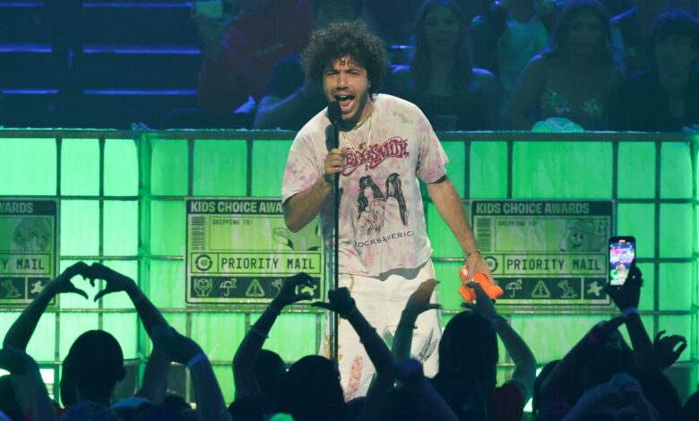 US ENTERTAINMENT AWARD SHOW 15 1750614383877 1750614395934.jpg