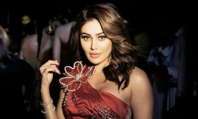 shefali jariwala 2025 06 dee9bab6d0e9eed64c210691ae416c41 16x9.jpg
